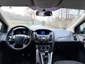 Ford Focus III Kombi 1.6 Duratorq TDCi DPF 115KM 2011 Ford Focus 1.6 TDCI 115KM, klimatyzacja, nowe hamulce, 4x el. szyby, bluet, zdjęcie 5