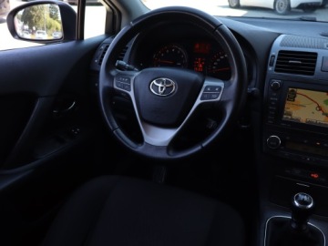 Toyota Avensis III Sedan 1.8 Valvematic 147KM 2009 Toyota Avensis 1.8 Valvematic, Salon Polska, Navi, zdjęcie 6