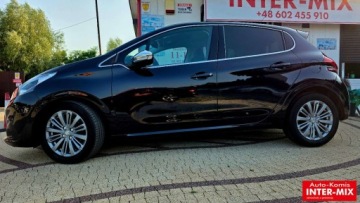 Peugeot 208 I Hatchback 5d Facelifting 1.6 BlueHDi 100KM 2017 Peugeot 208 Niski przebieg super stan 1.6 Diesel 100KM, zdjęcie 8
