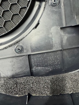 KRYT KUFRU ZADNÍ LEXUS NX 300 67750-78010