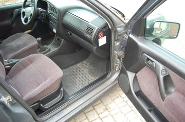 Volkswagen Vento 1.8 90KM 1996 VW VENTO GLX Klima 1Wł. 1.8 El. Szyby Centralny Wspomaganie, zdjęcie 23