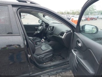 Jeep Cherokee V 2022 Jeep Cherokee X 2022 3.2l 3.2 Benzyna 271KM, zdjęcie 9