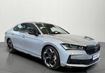 Skoda Superb IV Liftback 2.0 TSI 265KM 2024 Skoda Superb 2.0TSI 4X4 Sportline 2.0 Benzyna 265KM, zdjęcie 2
