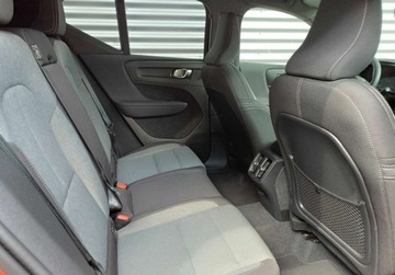 Volvo XC40 2023 Volvo XC 40 2.0 B3 MILD HYBRID Automat PlusDark SalonPL SerwisASO FV23 Gwa, zdjęcie 30