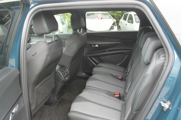 Peugeot 5008 II Crossover Facelifting 1.2 PureTech 130KM 2023 Peugeot 5008 ROK 2023 POJ 1,2 131 KM, zdjęcie 9