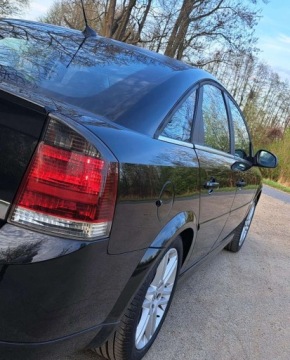 Opel Vectra C Hatchback 3.2 V6 ECOTEC 211KM 2002 Opel Vectra Opel Vectra 3.2 V6 GTS 3.2 Benzyna 211KM, zdjęcie 18