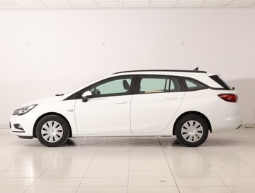 Opel Astra K Sports Tourer 1.6 CDTI 110KM 2018 Opel Astra 1.6 CDTI, Navi, Klima, Tempomat, zdjęcie 2