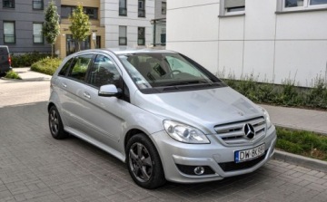 Mercedes Klasa B W245 180 CDI 109KM 2008 Mercedes-Benz Klasa B 2,0D Automat Lift 195 tys. km 2.0 Diesel 109KM, zdjęcie 9