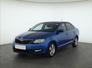 Skoda Rapid II Liftback Facelifting 1.0 TSI 95KM 2018 Skoda Rapid 1.0 TSI, Salon Polska, Klima, zdjęcie 1