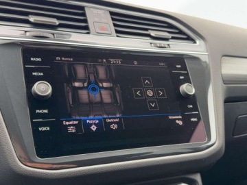 Volkswagen Tiguan II SUV Facelifting 2.0 TDI 150KM 2022 Volkswagen Tiguan Elegance, Matrix, Head-Up, Kamera, Ambiente, Asystenci, zdjęcie 28