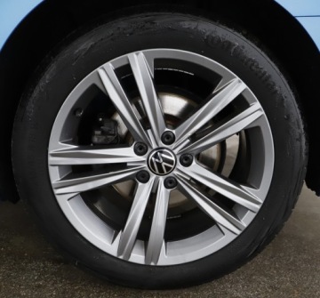 Volkswagen Arteon Fastback Facelifting 2.0 TDI 200KM 2022 Volkswagen Arteon Shooting Brake 2.0 TDI SCR R-Lin, zdjęcie 24