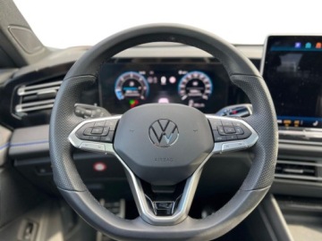 Volkswagen Tiguan III 2025 Volkswagen Tiguan R-Line 2.0 TDI DSG 2025 Bogata wersja Panorama Harman IQ, zdjęcie 27