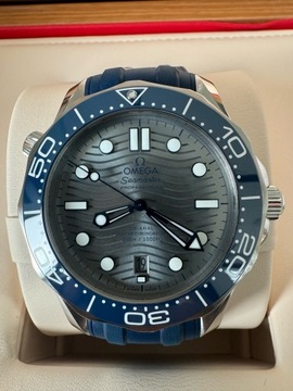 OMEGA SEAMASTER DIVER 300M