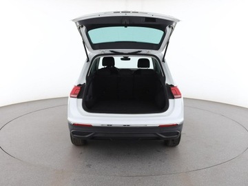 Volkswagen Tiguan II SUV Plug-in 1.4 TSI e-HYBRID 245KM 2022 Volkswagen Tiguan hybryda plug-in virtual navi, zdjęcie 18