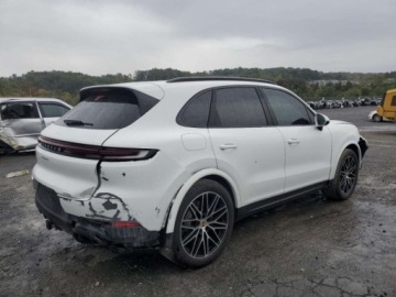 Porsche Cayenne III 2024 Porsche Cayenne 2024r., AWD, od ubezpieczalni 3.0 Benzyna 350KM, zdjęcie 4