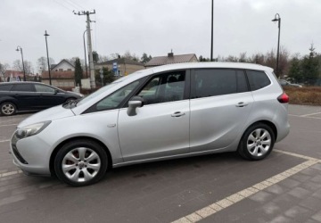 Opel Zafira C Tourer 1.4 Turbo ECOTEC 140KM 2012 Opel Zafira Opel Zafira Tourer 1.4 Turbo Business Innovation 1.4 Benzyna, zdjęcie 27