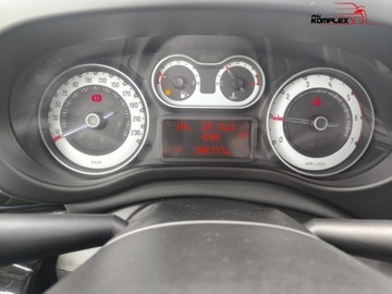 Fiat 500L Hatchback 5d Seria 2 1.6 MultiJet II 120KM 2016 Fiat 500L Fiat 500L 1.6 Diesel 120KM , Roczna gwarancja 1.6 Diesel 120KM, zdjęcie 16