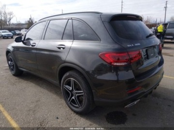 Mercedes GLC C253 2020 Mercedes-Benz GLC 300 4Matic 2020 2.0 Benzyna 255KM, zdjęcie 3