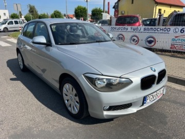 BMW Seria 1 F20-F21 Hatchback 5d 116i 136KM 2012 BMW Seria 1 KLIMATYZACJA NAWIGACJA PARKTRONIC TYL EL.SZYBY SERWISOWANA ORY, zdjęcie 3