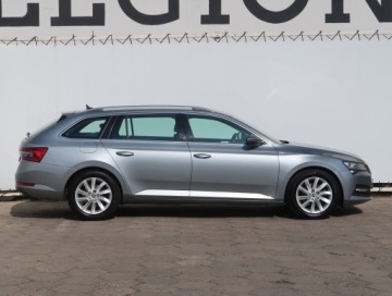 Skoda Superb III Kombi Facelifting 2.0 TSI 190KM 2020 Skoda Superb 2.0 TSI, Salon Polska, Serwis ASO, zdjęcie 5