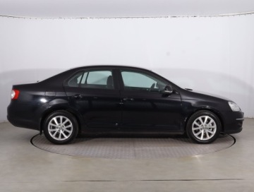 Volkswagen Jetta V 1.4 TSI 122KM 2010 VW Jetta 1.4 TSI, Salon Polska, Klima, Tempomat, zdjęcie 5