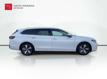 Volkswagen Passat B8 Variant Facelifting 2.0 TDI SCR 150KM 2025 Volkswagen Passat 2.0TDI 150KM Business DSG SerwisASO Acc Led Navi Hak FV23, zdjęcie 5