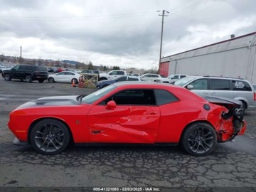 Dodge Challenger III 2023 Dodge Challenger RT Scat Pack 2023 6.4l 6.4 Benzyna 485KM, zdjęcie 2