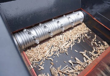 WEIMA WL15 WL15 45кВт ИЗМЕЛЬЧИТЕЛЬ, нажимной ящик, АВТОРЕВЕРС ножей: 41 шт.