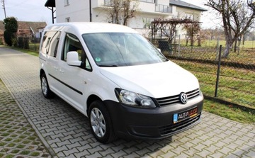 Volkswagen Caddy III Kombi Facelifting 1.6 TDI 102KM 2013 Volkswagen Caddy 1.6d Klimatyzacja Alufelgi Hak Gwarancja 1 rok w cenie, zdjęcie 2