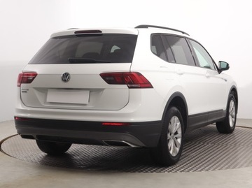 Volkswagen Tiguan Allspace SUV 1.5 TSI EVO 150KM 2019 VW Tiguan Allspace 1.5 TSI, Salon Polska, Automat, zdjęcie 4