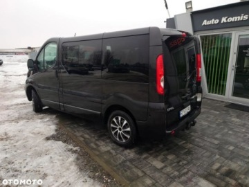 Opel Vivaro A Van z pojedynczą kabiną L1 2.0 CDTI 115KM 2013 Opel Vivaro Opel Vivaro Life Cosmo L1H1 2.0 Diesel 115KM, zdjęcie 2