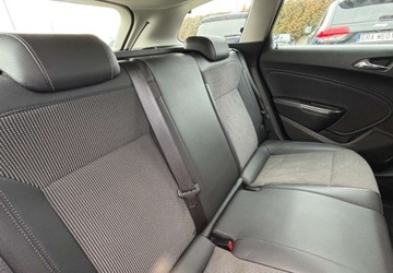 Opel Astra J Sports Tourer 1.4 Turbo ECOTEC 120KM 2011 Opel Astra Samochod z gwarancja 1.4 Benzyna 120KM, zdjęcie 11