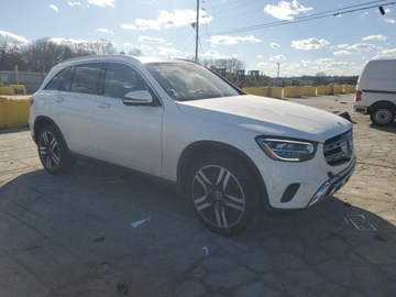 Mercedes GLC C253 2021 Mercedes-Benz GLC 300 4Matic 2021 2.0l 2.0 Benzyna 255KM, zdjęcie 4