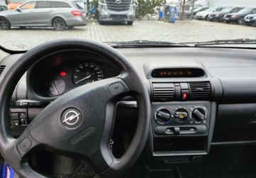 Opel Corsa B Hatchback 1.0 12V ECOTEC 54KM 1999 Opel Corsa Import Niemcy Benzyna, zdjęcie 10