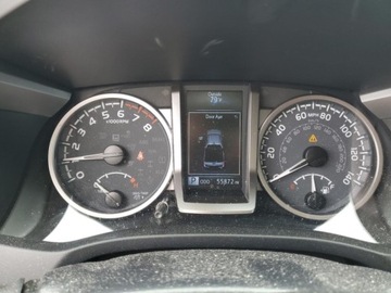 Toyota Tacoma II 2022 Toyota Tacoma 2022r., Double cab, od ubezpieczalni 3.5 Benzyna 278KM, zdjęcie 9
