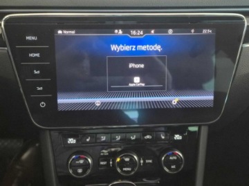 Skoda Superb III Kombi Facelifting 2.0 TDI SCR 200KM 2021 Skoda Superb Skoda Superb LaurinKlement, Bezwypadkowy, Faktura VAT-23., zdjęcie 33