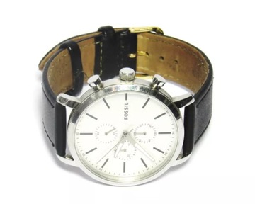 Srebrny męski zegarek solar Fossil Defender FS5976