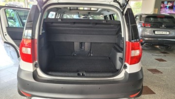 Skoda Yeti Minivan 2.0 TDI CR DPF 110KM 2013 Skoda Yeti YETI 2.0 tdi Panoramiczny dach Klimatronik MOZLIWA ZAMIANA 2.0, zdjęcie 27