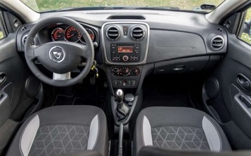 Dacia Sandero II Hatchback 5d TCe  90KM 2014 Dacia Sandero Stepway Dacia Sandero Stepway Benzyna 90KM, zdjęcie 20