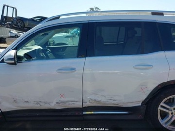 Mercedes GLB 2023 Mercedes-Benz GLB 2023r., 4x4, 2.0L 2.0 Benzyna 221KM, zdjęcie 5