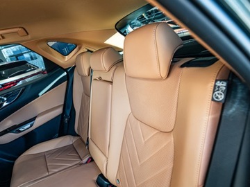 Lexus NX II SUV Facelifting 2.5 350h 200KM 2025 Od ręki - 350h Omotenashi 2.5 Hybrid AWD 200KM | Podgrzewane fotele!, zdjęcie 15