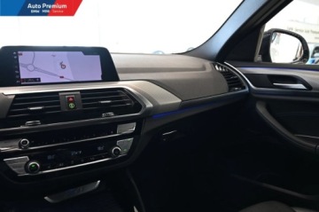 BMW X4 G02 SUV 20d 190KM 2020 BMW X4 xDrive20dFV23Adaptacyjny Reflektor LEDLED Fog lights 2.0 Diesel, zdjęcie 12