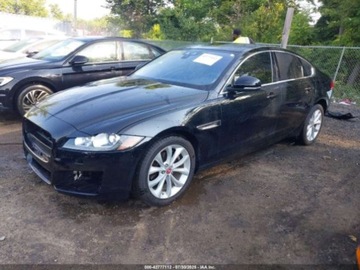 Jaguar XF II 2018 Jaguar XF 25T Premium 2018 2.0l 2.0 Benzyna 247KM, zdjęcie 1
