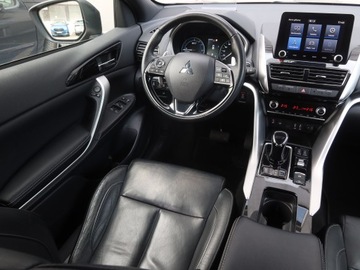 Mitsubishi Eclipse Cross SUV PHEV 2.4 188KM 2022 Mitsubishi Eclipse Cross Plug-in-Hybrid, zdjęcie 6