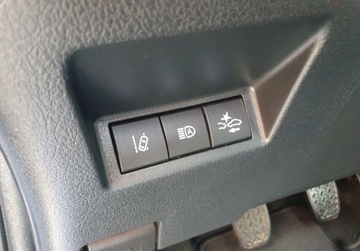 Toyota Yaris III Hatchback 5d Facelifting 2017 1.0 VVT-i 72KM 2020 Toyota Yaris Nawigacja Kamera Radar GetHelp Benzyna 72KM, zdjęcie 14