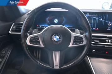 BMW Seria 3 G20-G21 2022 BMW Seria 3 330i xDrivePakiet Sportowy MFotel Sportowy 2.0 Benzyna 245KM, zdjęcie 9