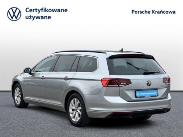Volkswagen Passat B8 Variant Facelifting 2.0 TDI SCR 150KM 2023 Volkswagen Passat |Podgrzewana Kierownica| Masaż|, zdjęcie 2