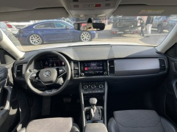 Skoda Kodiaq I SUV Facelifting 2.0 TDI SCR 200KM 2023 Škoda Kodiaq Skoda Kodiaq Style DSG Kamera Skóra, zdjęcie 10