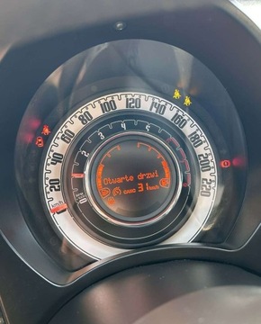 Fiat 500 II Seria 4 1.0 mHEV 70KM 2022 Fiat 500 Fiat 500 1.0 Hybrid Lounge Hybryda 70KM, zdjęcie 11