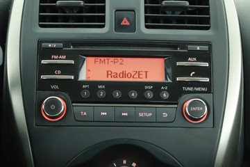 Nissan Micra IV Hatchback 5d Facelifting 1.2 80KM 2015 Nissan Micra 1.2 12V, Serwis ASO, Klima, zdjęcie 8